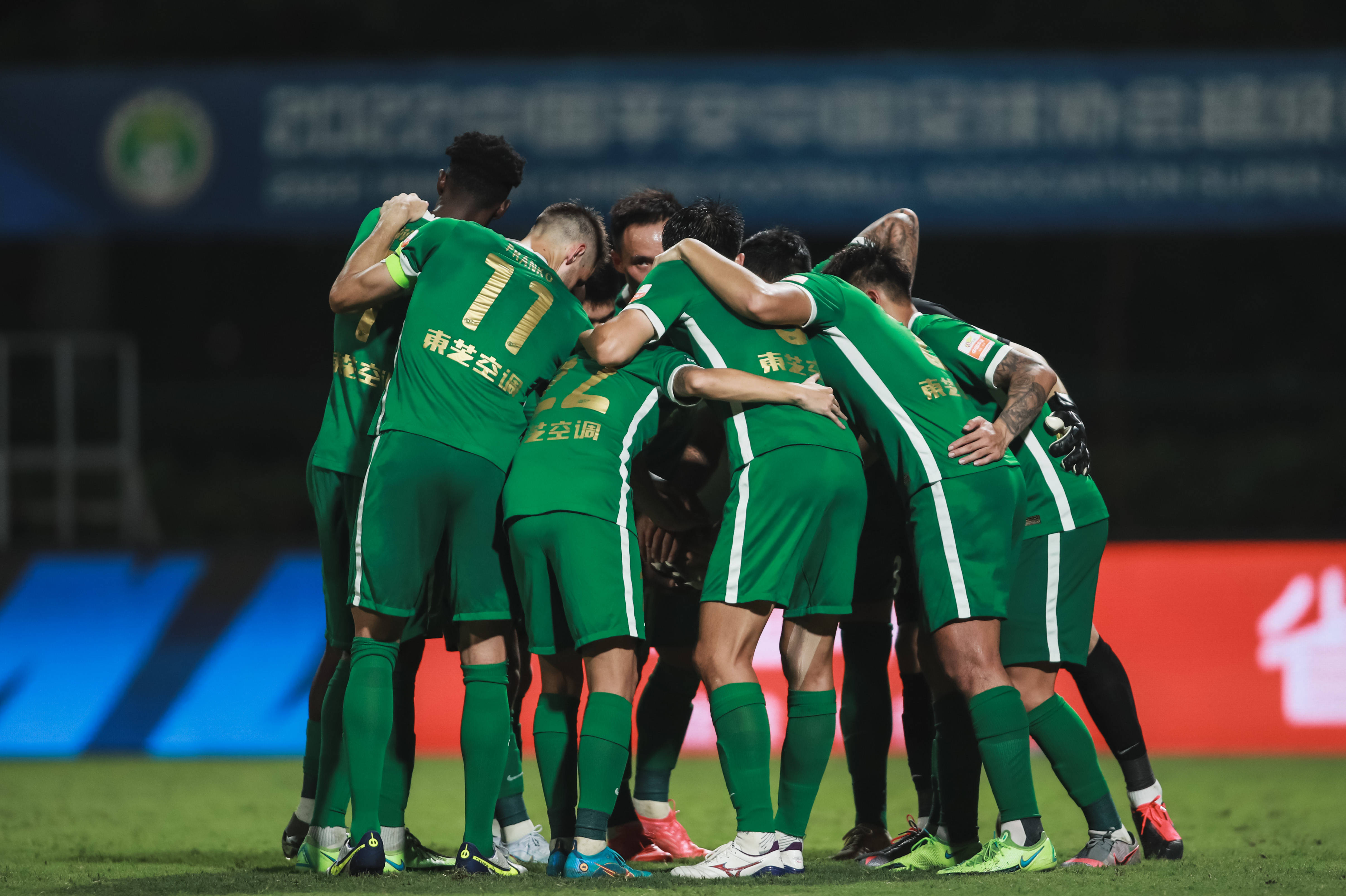 广州队连胜多场,浙江表现华丽 广州队连胜多场,浙江表现华丽