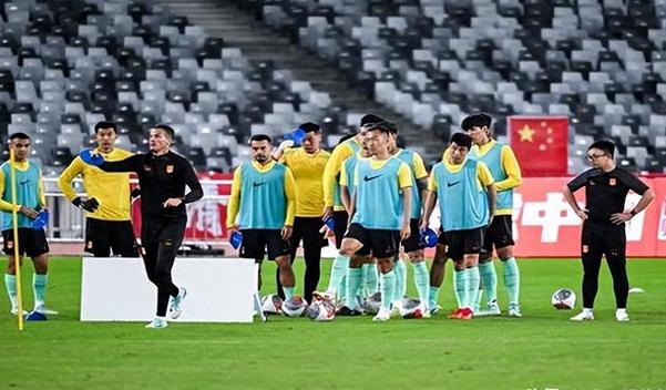 阿曼强队表现抢眼,领先进军决赛 阿曼强队表现抢眼,领先进军决赛