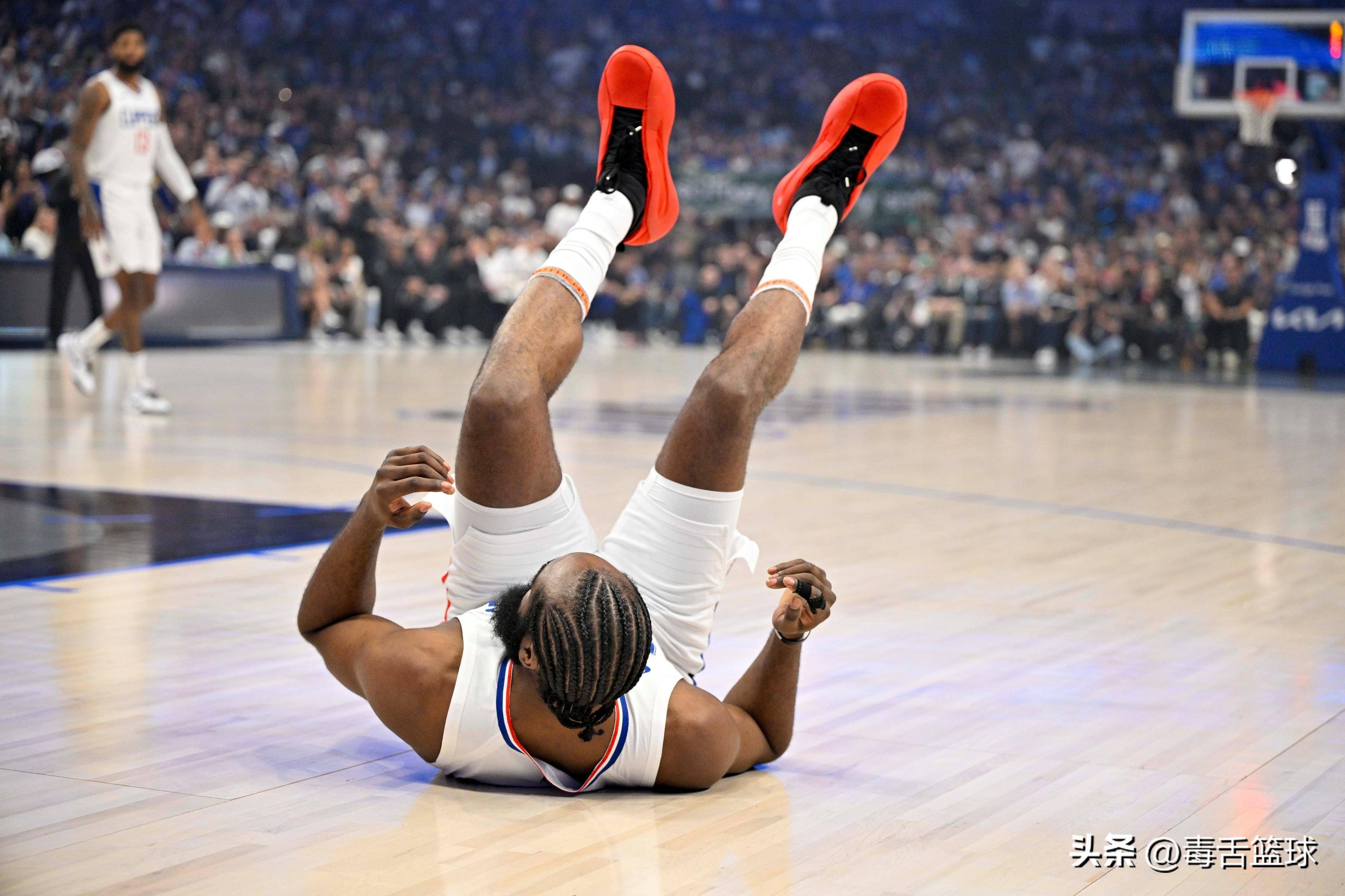 火箭击败掘金,哈登状态火热 火箭击败掘金,哈登状态火热