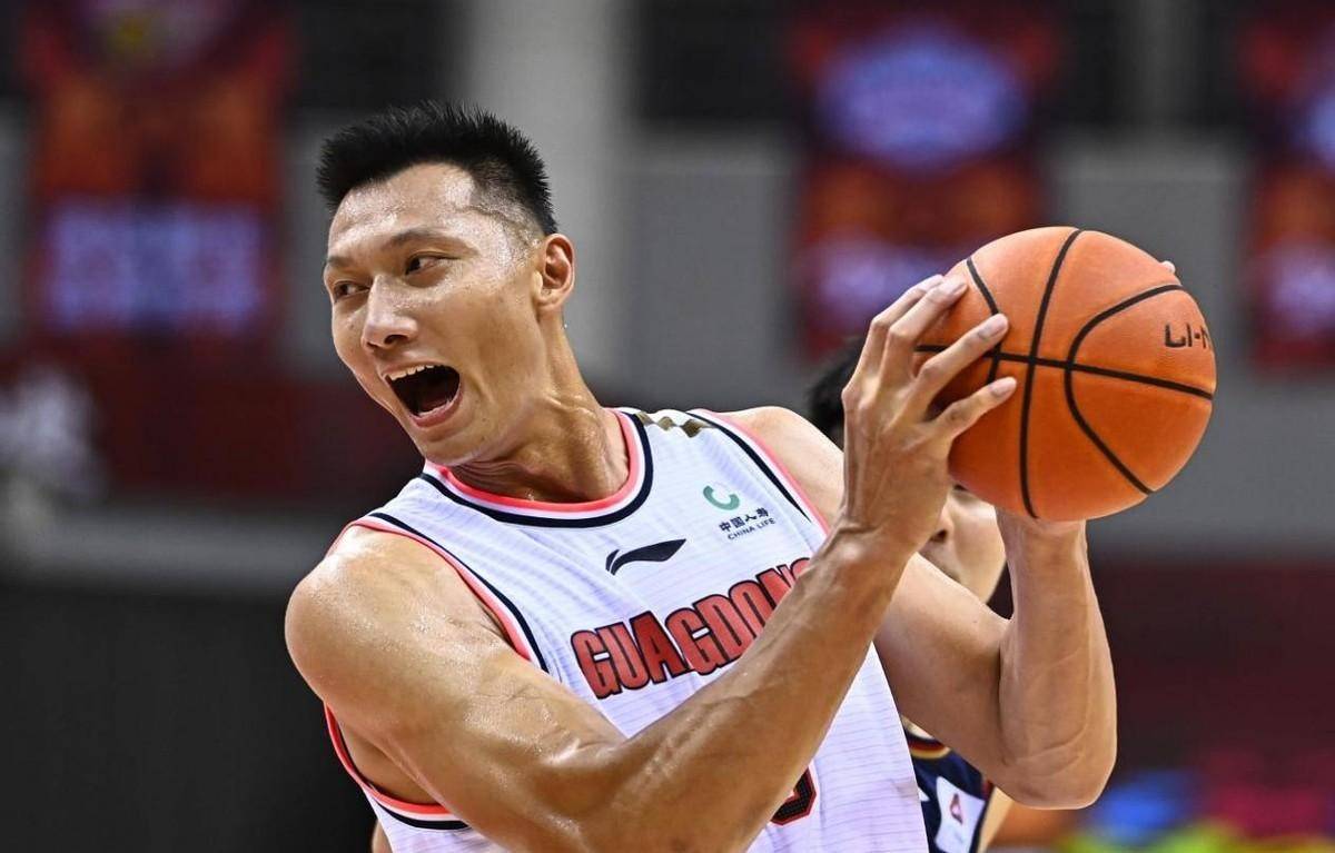 同乐城入口-篮球名将易建联再次砍下30+，率队获胜的简单介绍