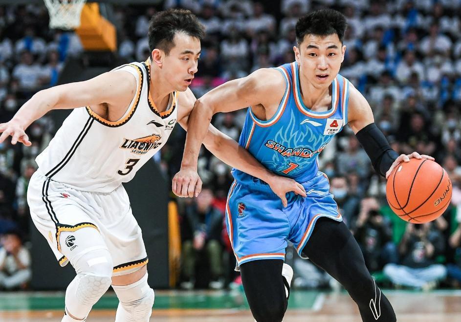 辽宁男篮末节反超赢下生死战 辽宁男篮末节反超赢下生死战