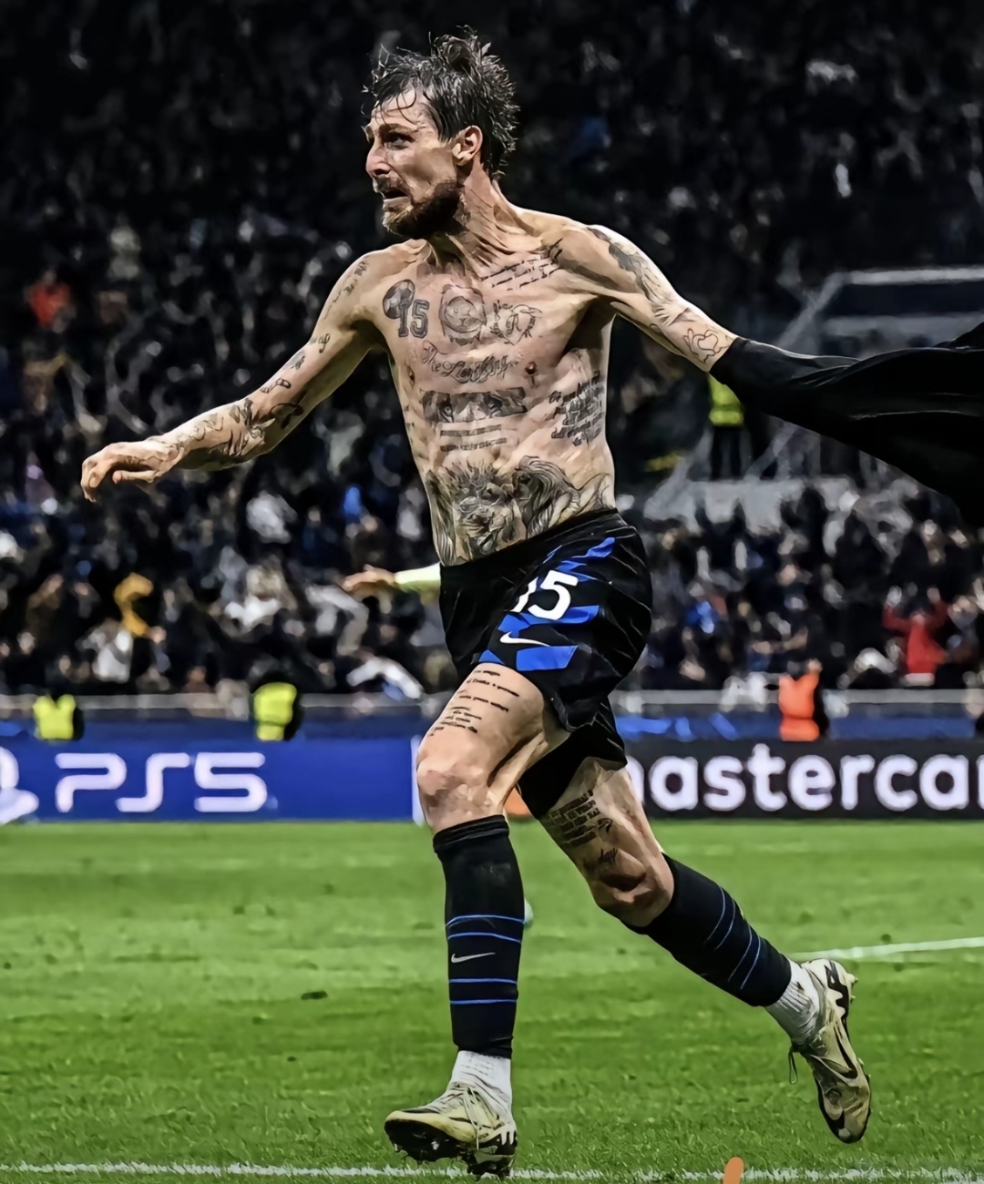 同乐城官网app-关于贝尔紧手九，切尔西客场轻取马竞的信息