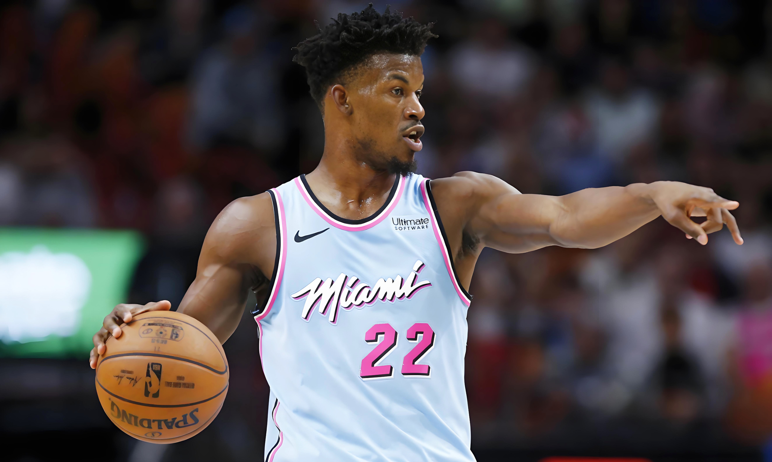 勇士轻取活塞,卫冕冠军状态回升 勇士轻取活塞,卫冕冠军状态回升