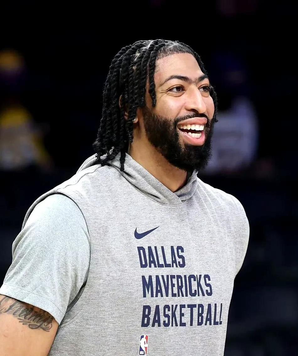 同乐城竞技-巨人之战！猛龙击溃火箭，全队安东尼-戴维斯大爆发的简单介绍