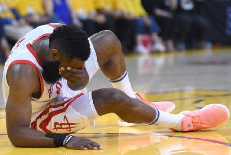 快船横扫尼克斯，乔治砍下29分领军获胜的简单介绍