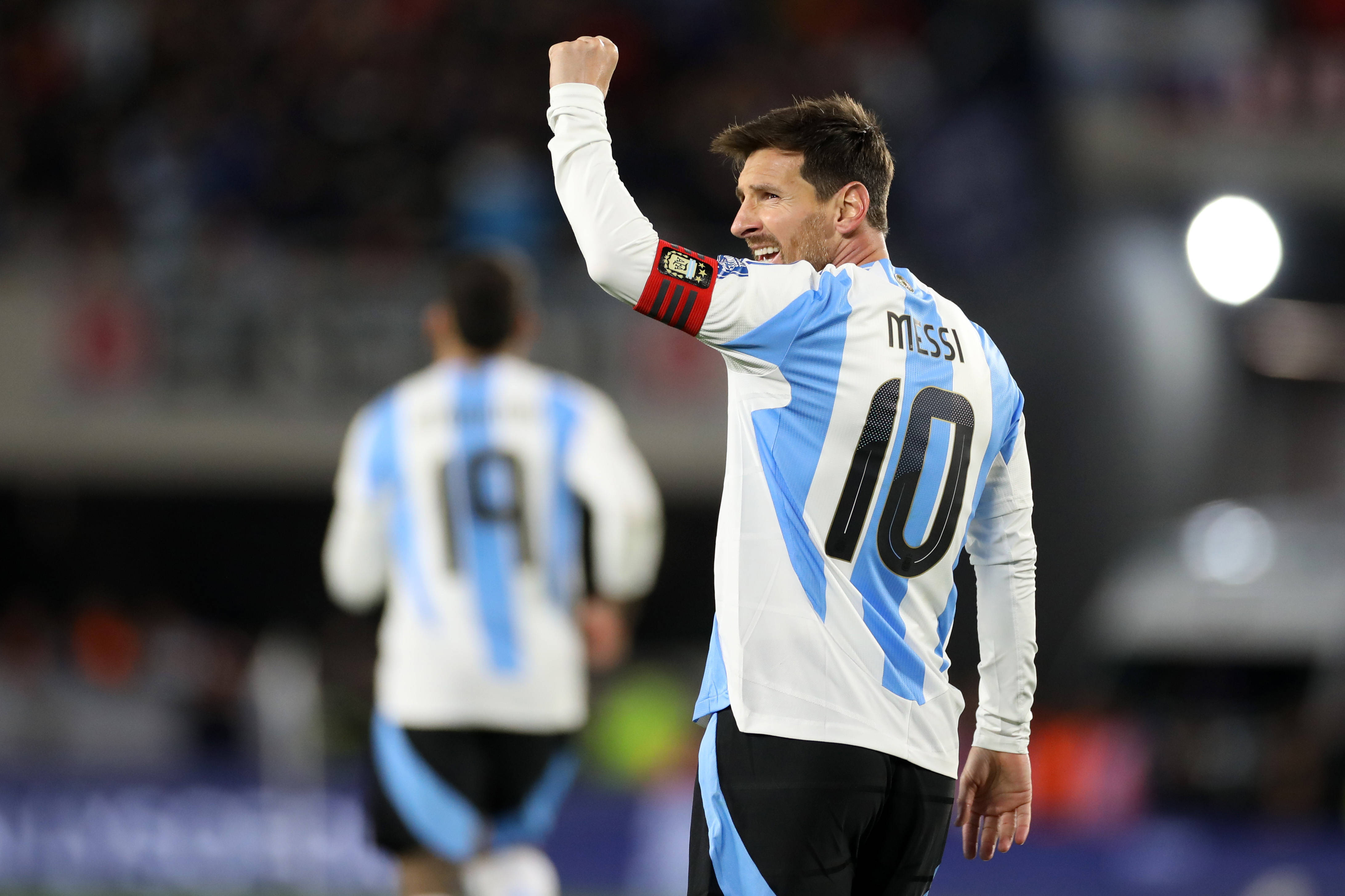 关于美洲篮球锦标赛完成小组赛,阿根廷与委内瑞拉队晋级淘汰赛的信息 关于美洲篮球锦标赛完成小组赛,阿根廷与委内瑞拉队晋级淘汰赛的信息